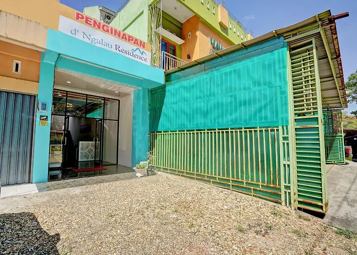 Oyo 92700 D' Ngalau Residence Syariah