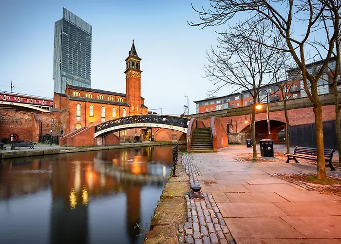Holiday Inn Express Manchester East By Ihg