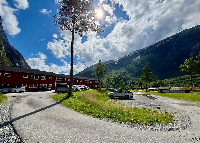 Traedal Hotel