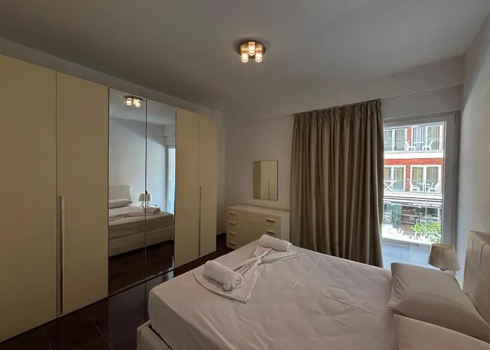 Fishta Hotel & Apartments