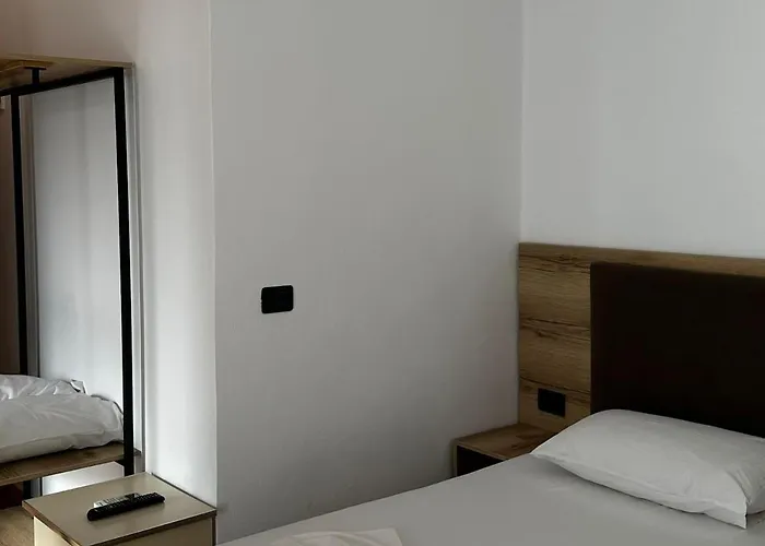 Hotel Athina