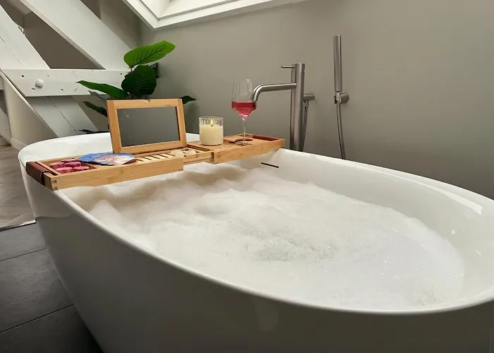 Big Family Apartment Tilburg Centrum Near Efteling