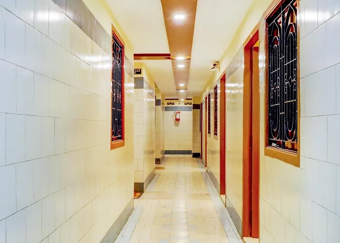 Hotel O Sam Guest House