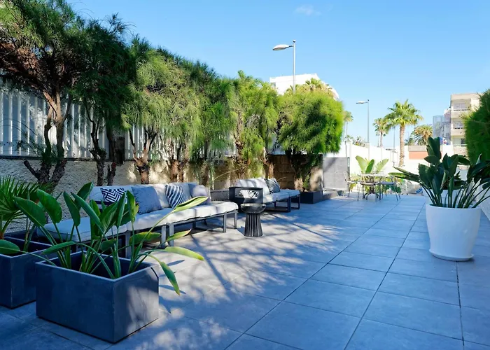 Fayna Apartments
