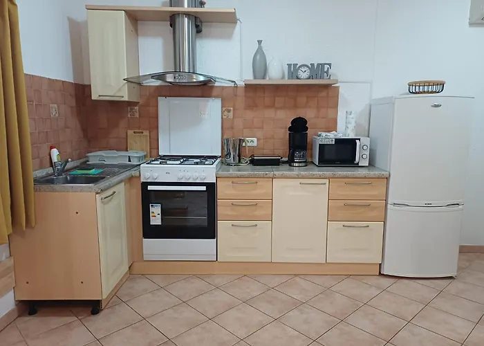 Apartmani Delas