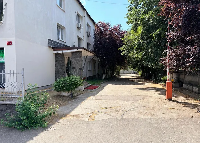 Pyky Apartment
