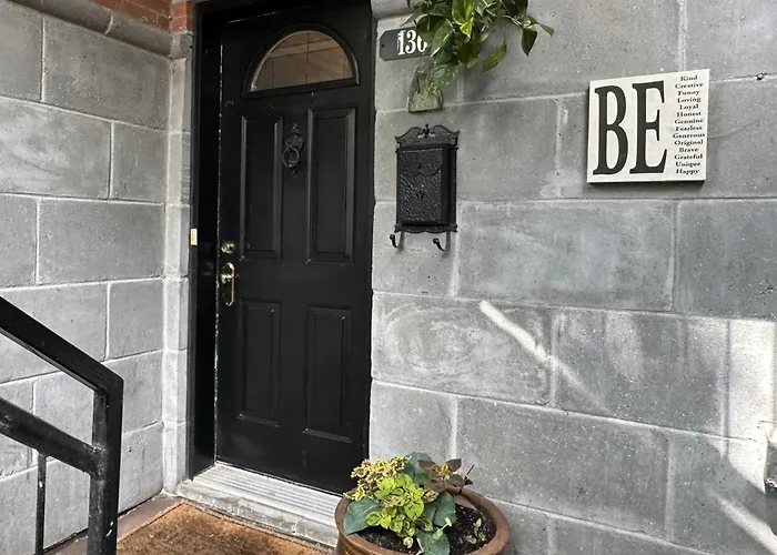 A Gem Downton Montreal