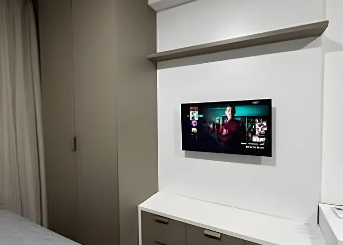 Studio Cama King Size Westfit.