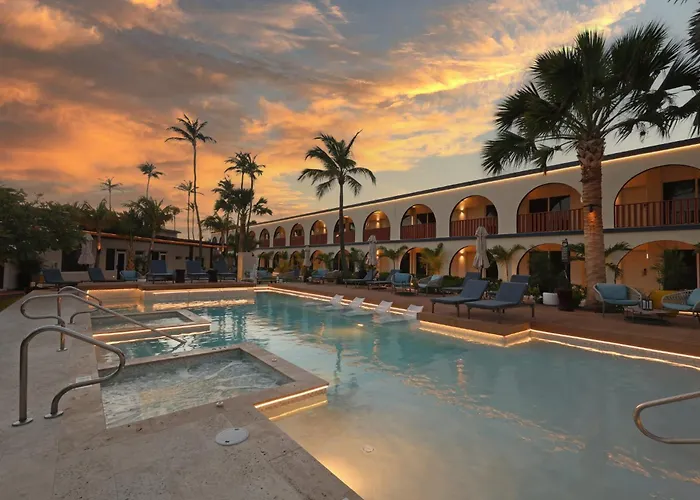 Voco Surfside Aruba By Ihg