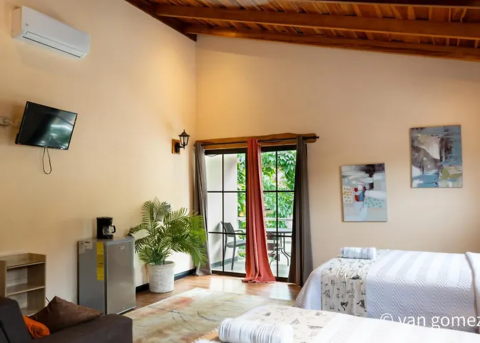 Manuel Antonio White Sands Hotel
