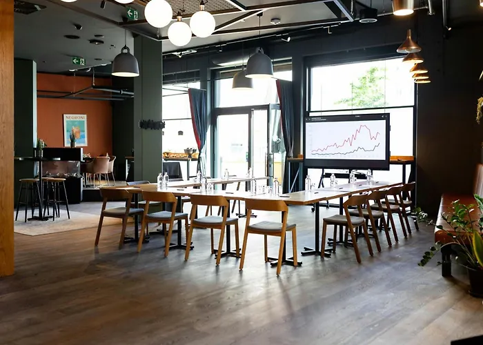Moxy Brussels City Center