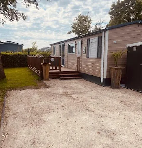 Chalet Tussen Zee En Meer