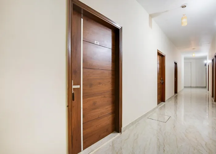 Hotel O Royal A