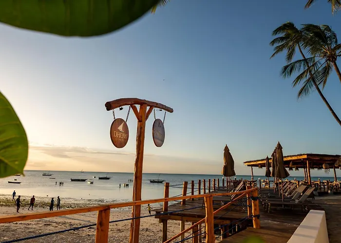 Dhow Beach Boutique Hotel