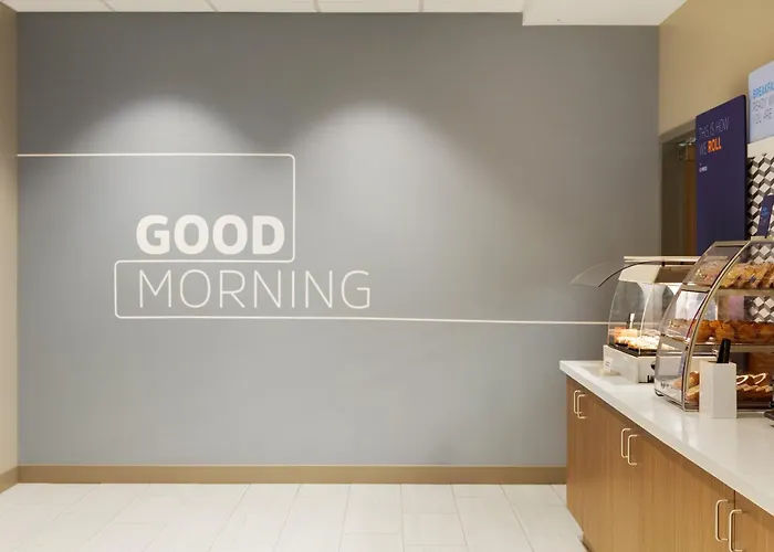Holiday Inn Express & Suites Linden - Newark South By Ihg