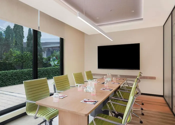 Ibis Mumbai Bkc