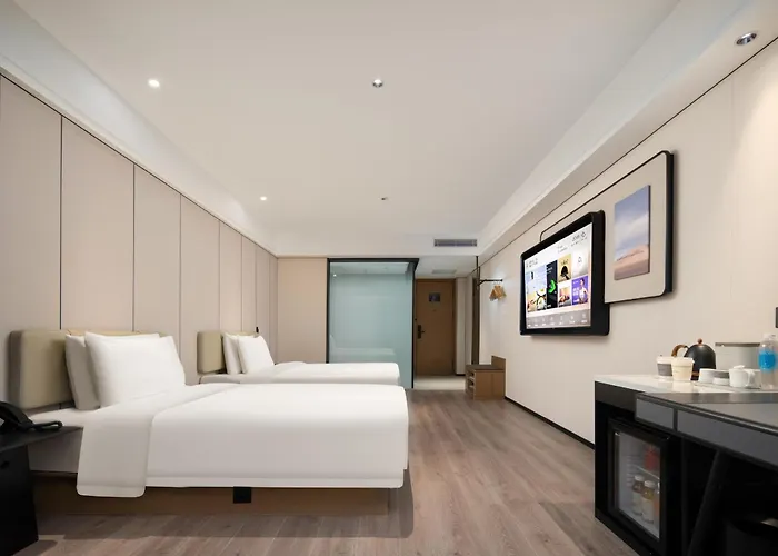 Atour Hotel Qingdao Jinshatan Xiangjiang Road Subway Station