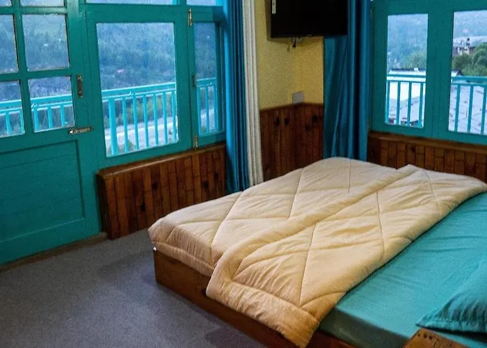 Wander Nest Manali Luxurious Rooms With Mountain And River View