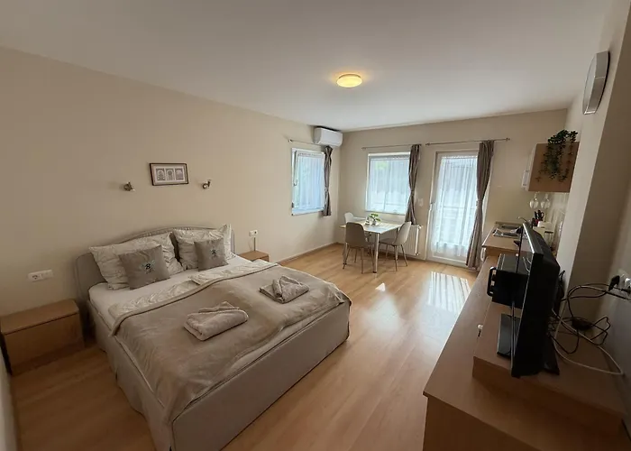 Akacfa B&B