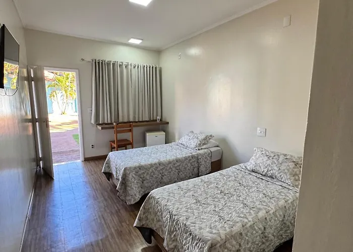 Cravinhos Park Hotel