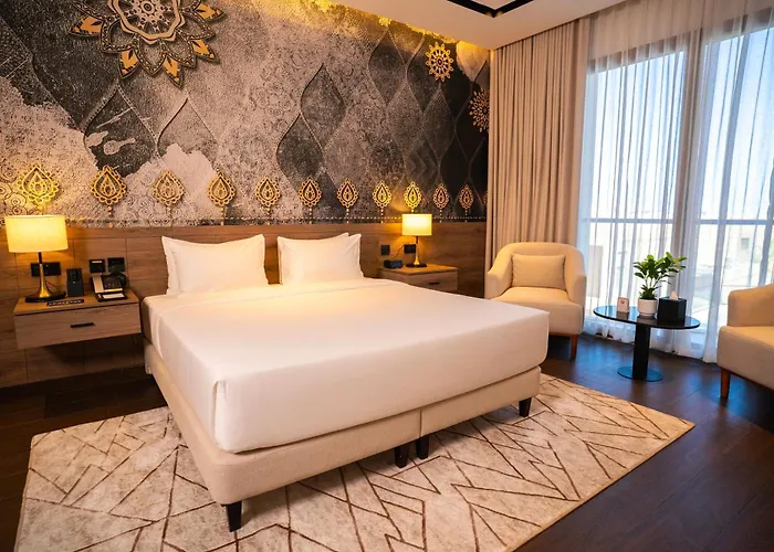 Golden Tulip Muscat The Village