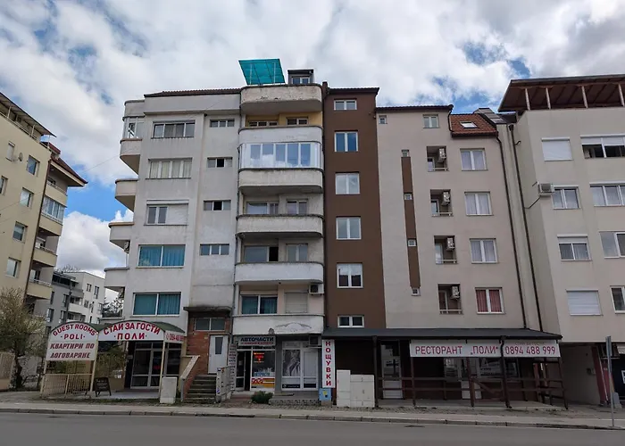 Hotel Poli