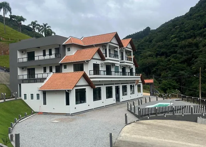 Castel Luz - Reserve aqui