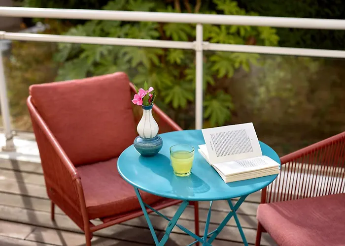 Quality Hotel&Suites Bercy Bibliothèque by HappyCulture