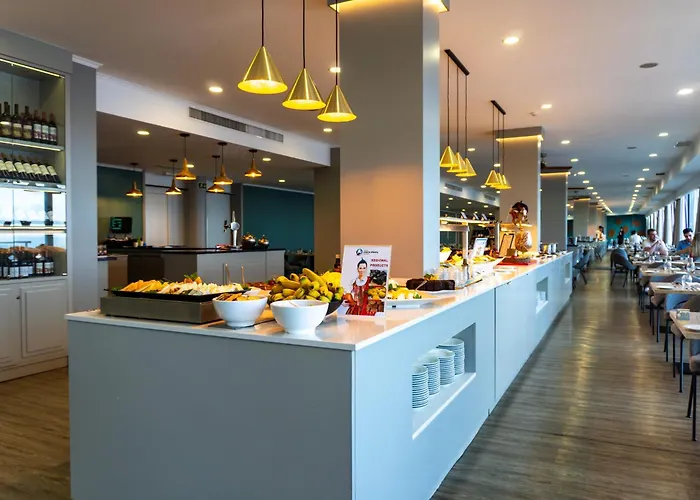 Hotel Orca Praia - Adults Only