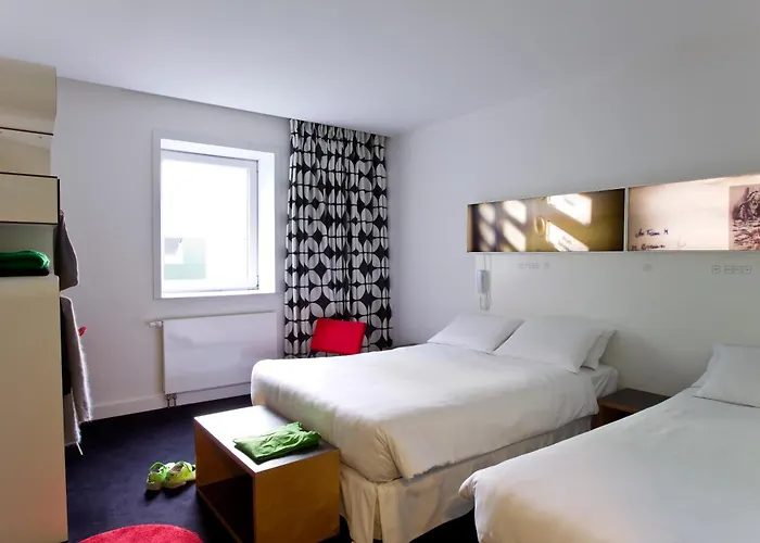 Hotel Gat Point Charlie