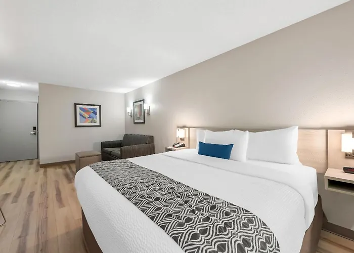 Microtel Inn & Suites - Greenville