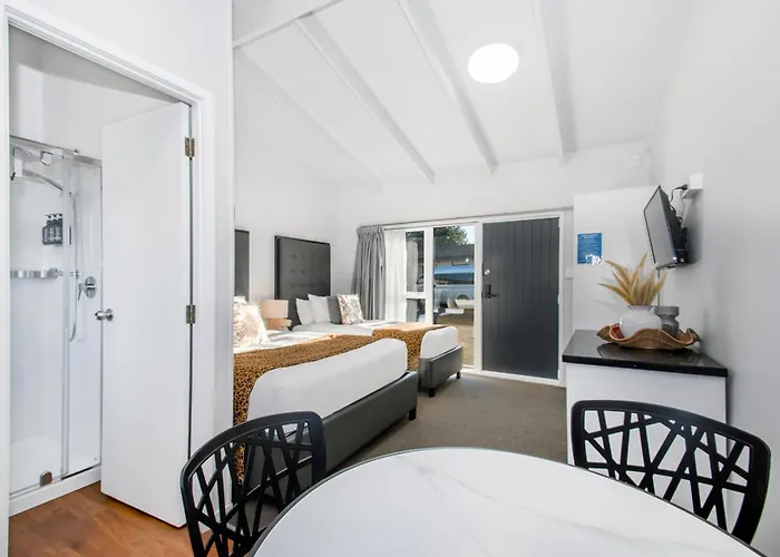 Middlemore Motel