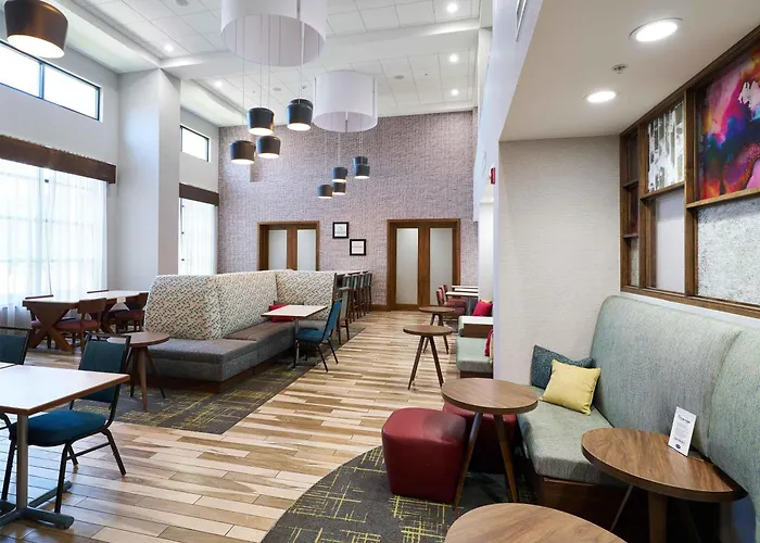 Hampton Inn & Suites Salinas