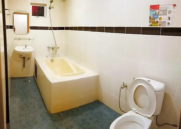 Twin Star Hotel