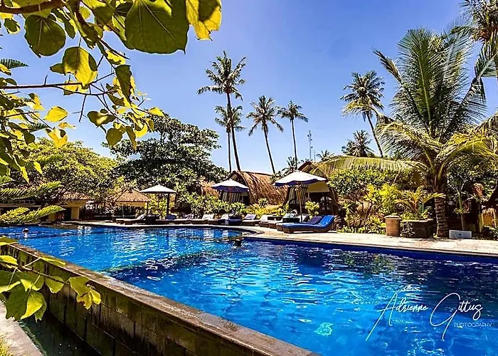 Oceans 5 Resort