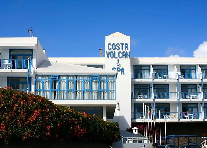 Costa Volcan