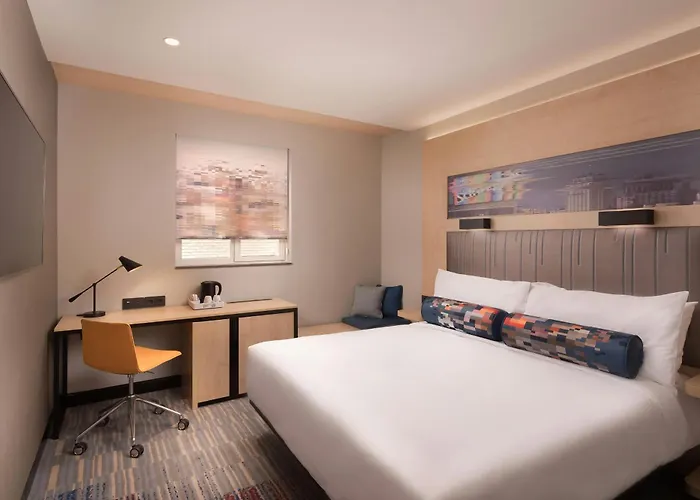 Hotel Aloft By Marriott Madrid Gran Via