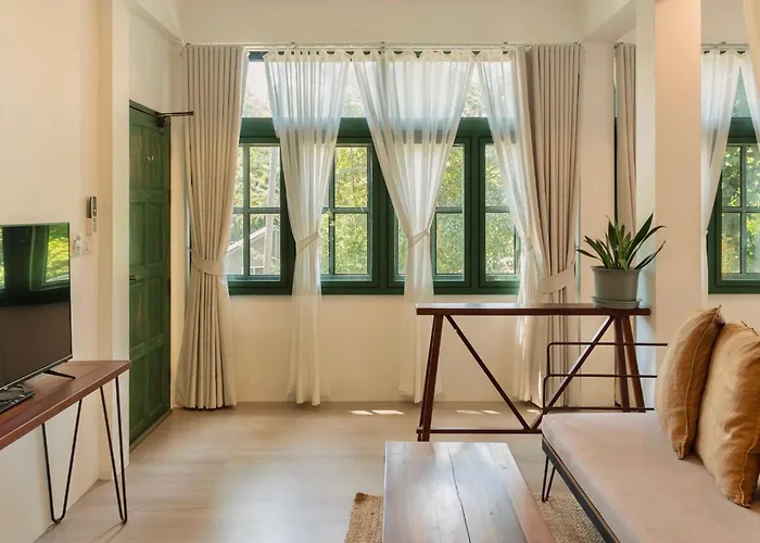 Big Tree Boutique Hotel