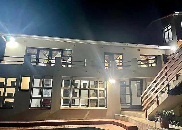Ui Guesthouse