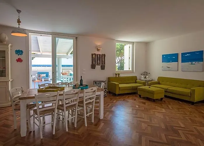 Td Villa Caterina Direct Access To The Sea
