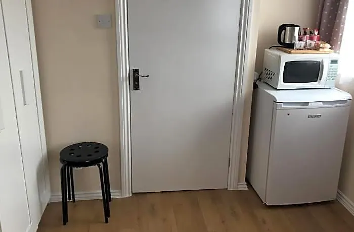 Gladstone Park Gardens