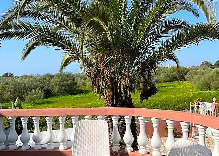 La Villa Paradis Pera