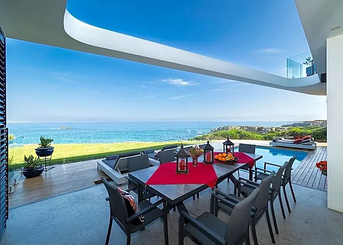 Boutique Ocean Views