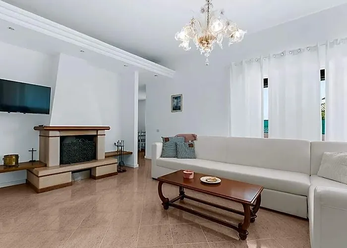 Bellavista Comfortable Holiday Residence