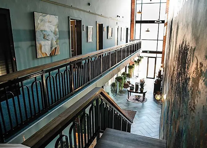 360 Country Hotel