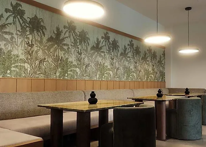 Golden Sun Hotel