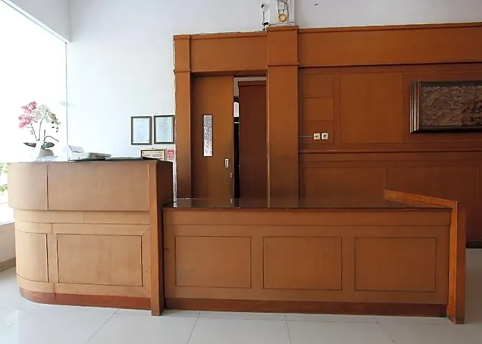 Hotel O Griya Lestari Pati 2
