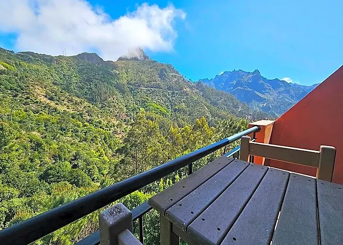 Valley View Hotel Encumeada