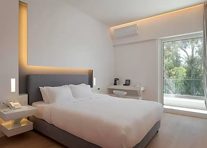 Mirada Hotel