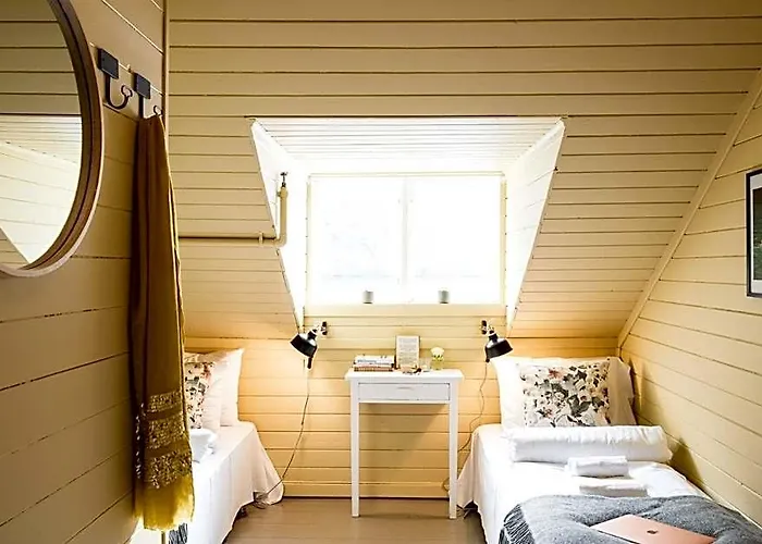 Fjaerland Fjordstove Hotell - Huseby Hotelldrift As